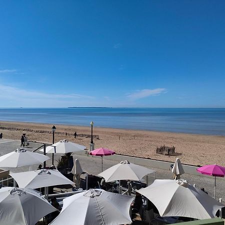 Residence Trouville Châtelaillon-Plage Екстериор снимка